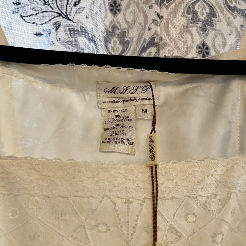 Max Studio Specialty Products Ivory Lace Dress Size Medium - Picture 7 of 8